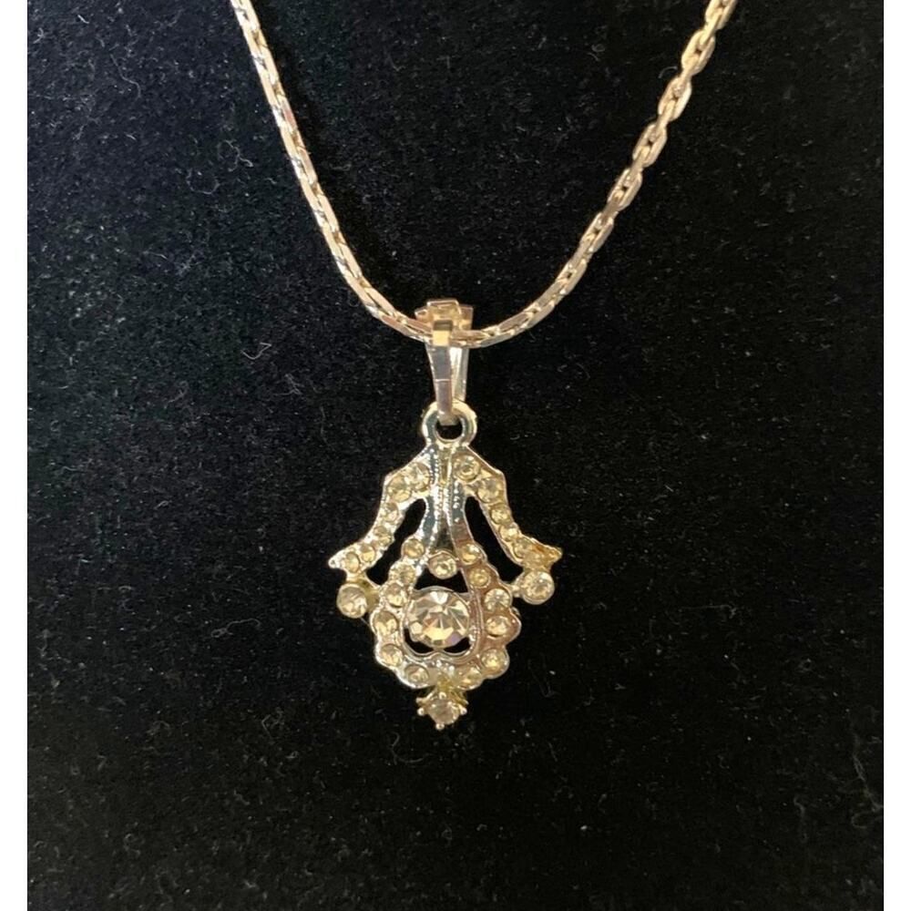 Vintage Clear Rhinestone Pendant Necklace, in Silver, Unmarked